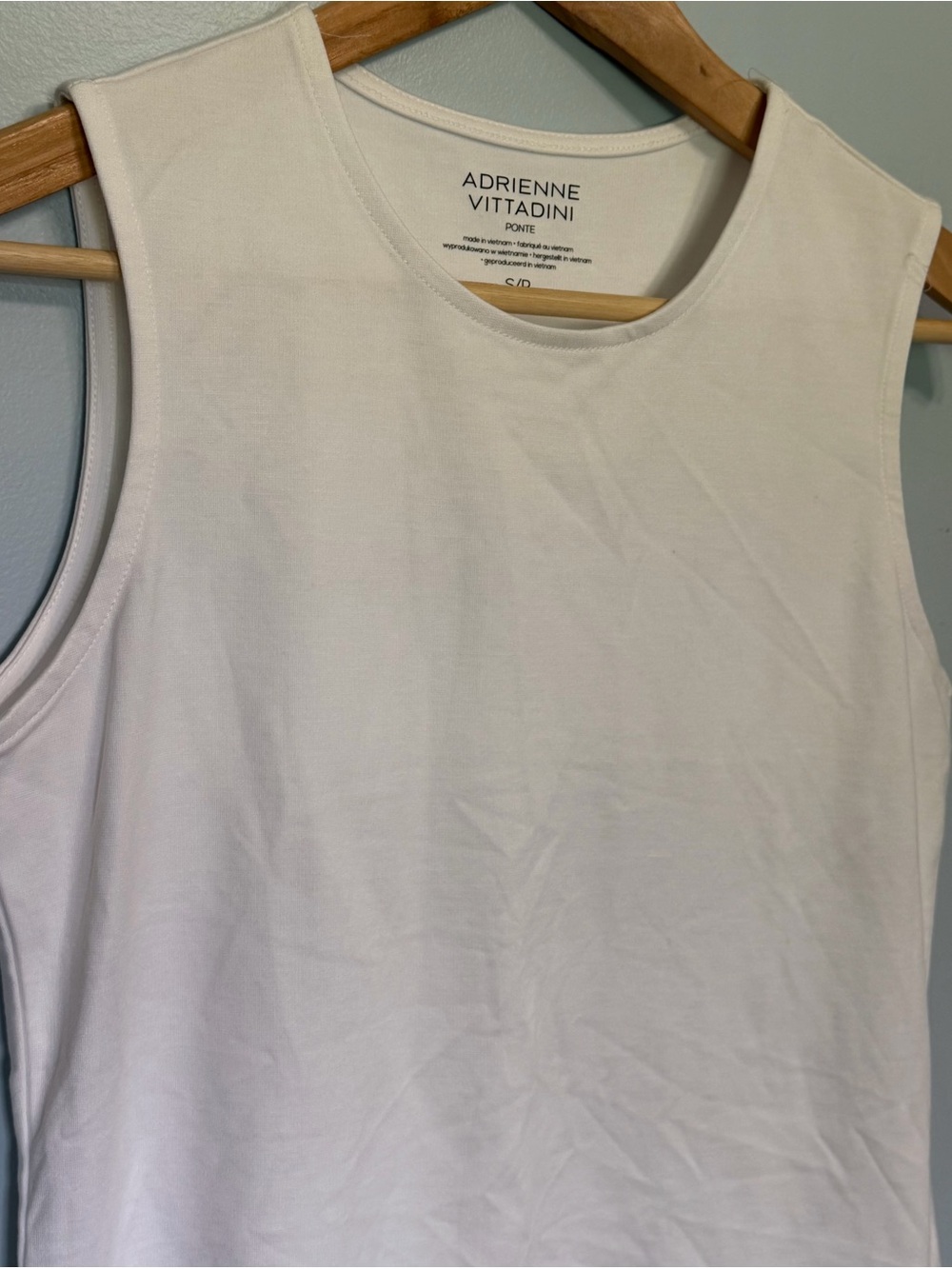 Adrienne Vittadini Ponte White Sleeveless Crewneck Tank Size Small - Picture 4 of 5